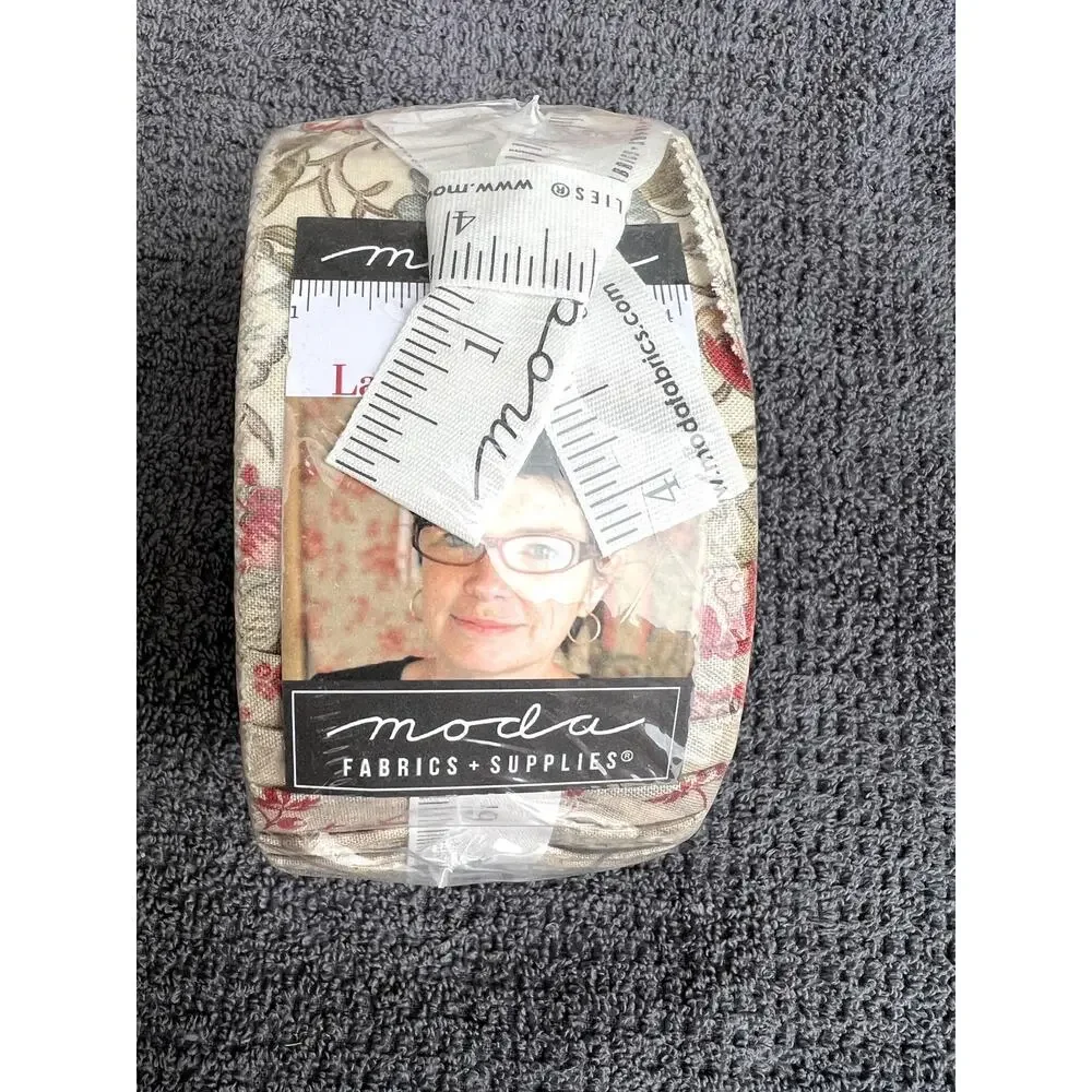 Moda La Grander Soiree Jelly Roll  752106697331